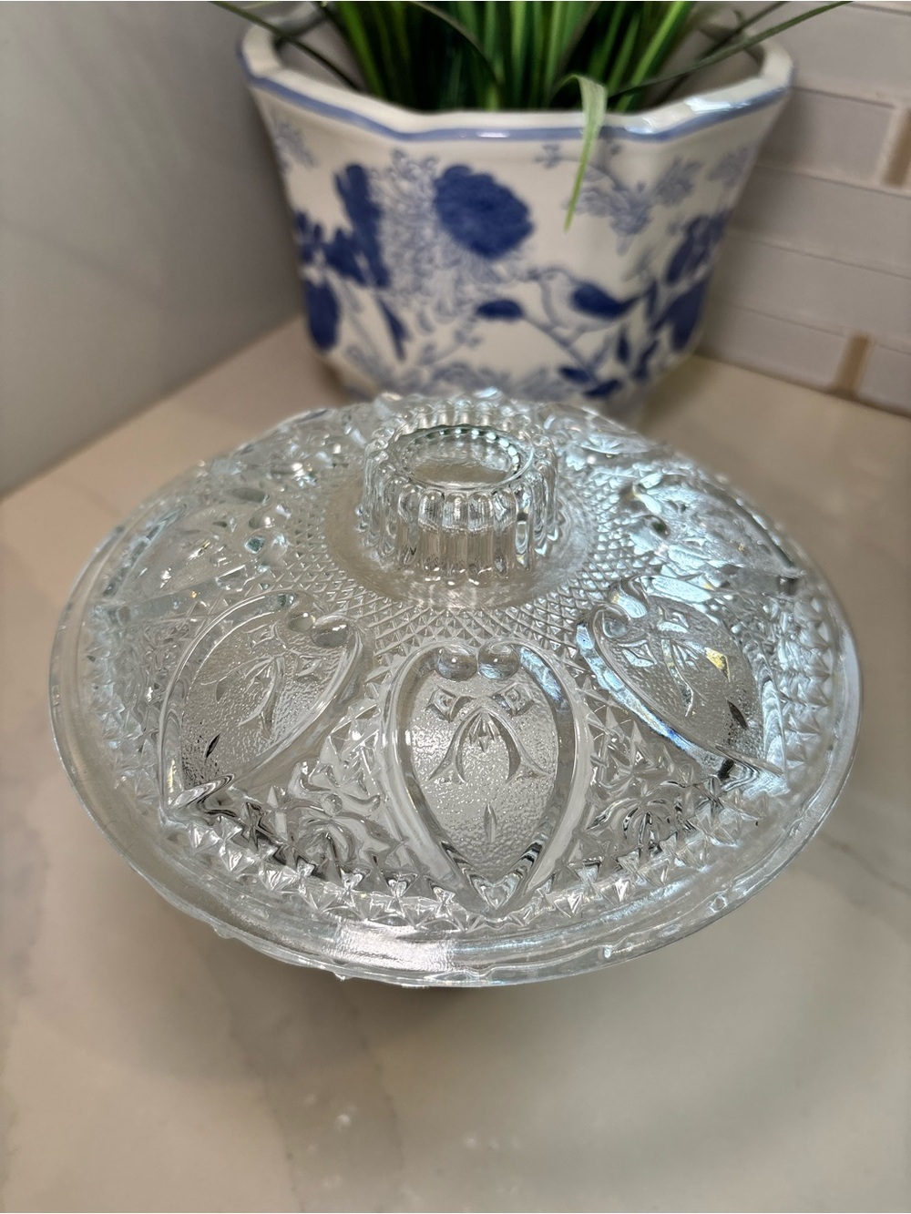 KIG Glass Candy Dish with Lid Clear Pressed Hearts Roses Shabby Chic Bowl VTG